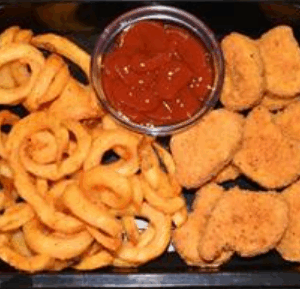 BAKED CHICKEN NUGGETS & CURLY FRIES